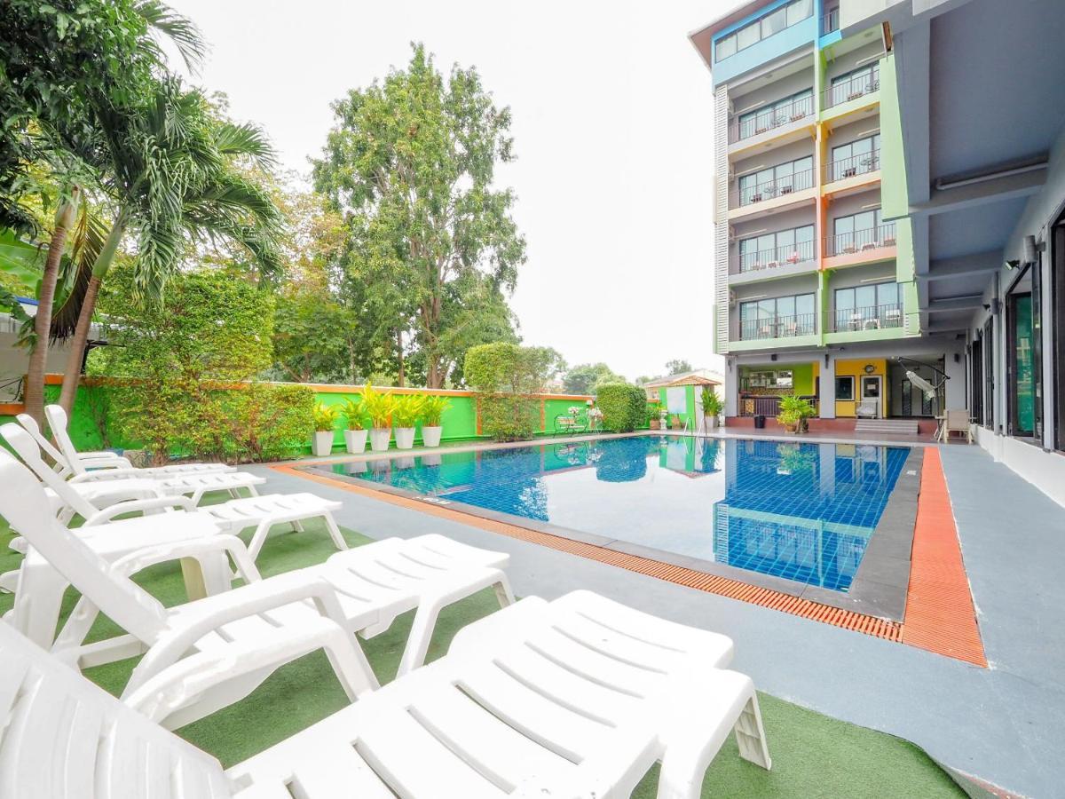 Oyo 75367 Ud Pattaya Hotel Bang Lamung Exterior photo